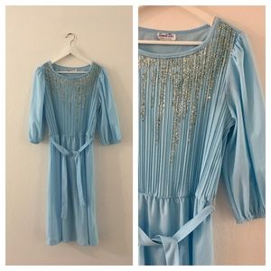 Vintage baby blue midi night dress